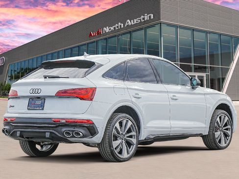 Used 2024 Audi SQ5 Premium Plus w/ Premium Plus Package image 4