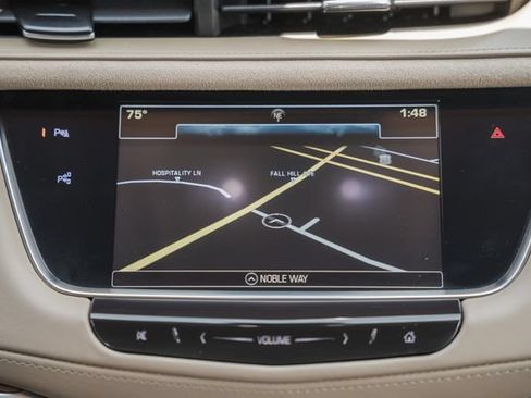 Used 2019 Cadillac XT5 Platinum AWD/4WD image 24