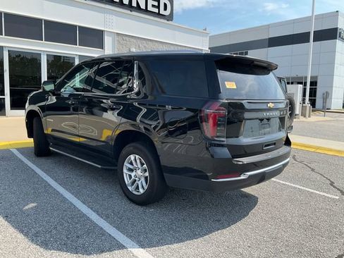 Used 2025 Chevrolet Tahoe LT RWD image 5