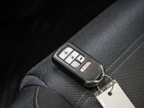 Used 2019 Honda CR-V EX image 27