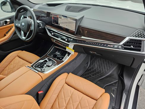 New 2026 BMW X5 xDrive40i image 16