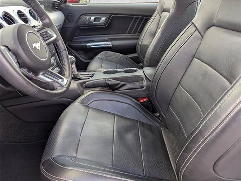 Used 2017 Ford Mustang GT Premium w/ Equipment Group 401A RWD image 23