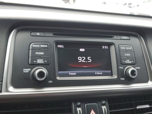 Used 2016 Kia Optima LX image 24