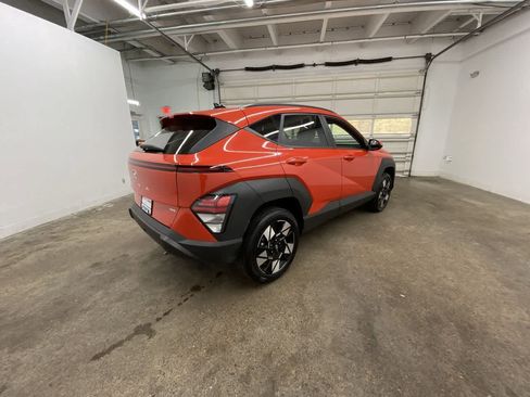 Used 2024 Hyundai Kona SEL image 6