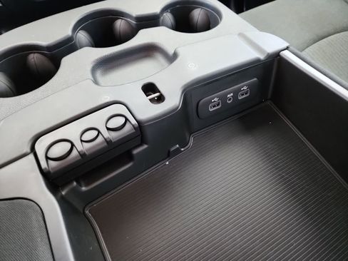 Used 2022 RAM 1500 Classic Warlock w/ Electronics Group image 34