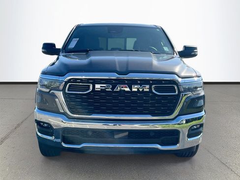 Used 2025 RAM 1500 Big Horn AWD/4WD image 2
