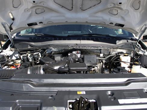 Used 2021 Ford F350 XL w/ Power Equipment Group image 11