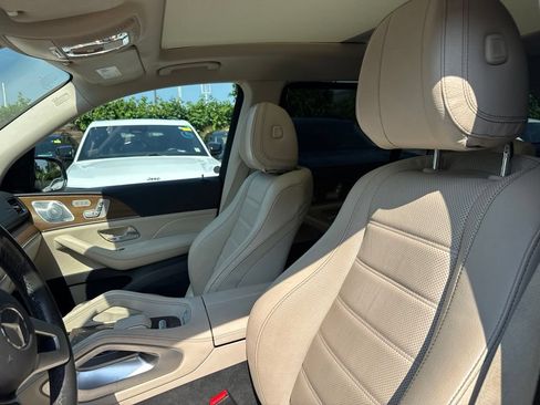 Used 2020 Mercedes-Benz GLS 450 4MATIC image 42
