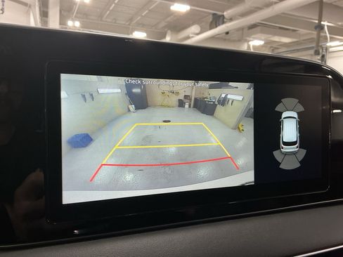 Used 2021 Hyundai Palisade SEL w/ Premium Package FWD image 11