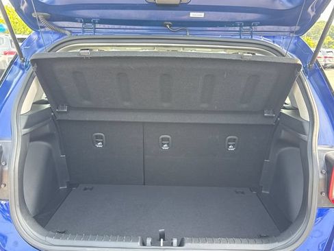 Used 2025 Hyundai Venue SEL FWD image 10