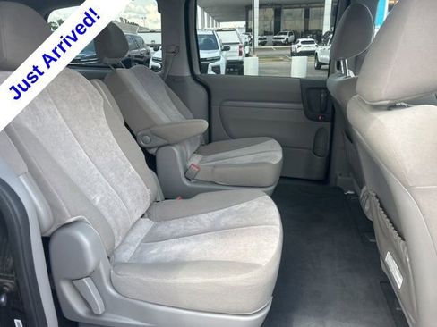 Used 2014 Kia Sedona LX FWD image 27