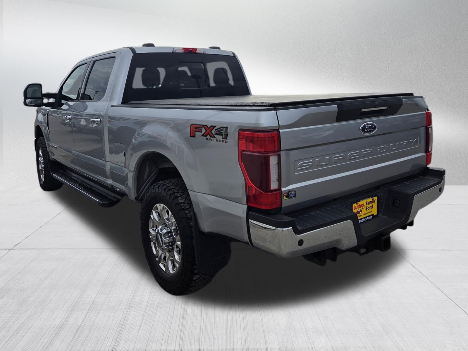 Certified 2022 Ford F350 Lariat w/ Lariat Ultimate Package AWD/4WD image 5