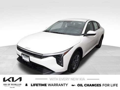 New 2026 Kia K4 FWD image 1