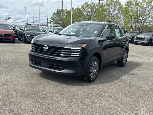 New 2026 Nissan Kicks S image 8