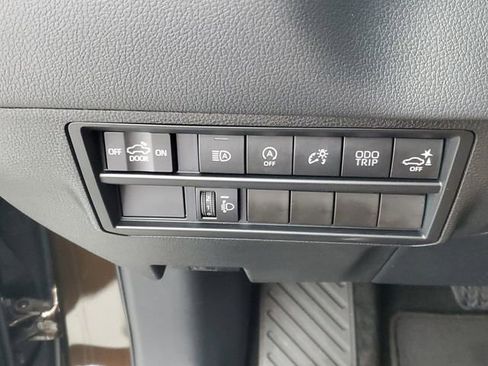 Used 2022 Toyota Tundra Limited RWD image 32