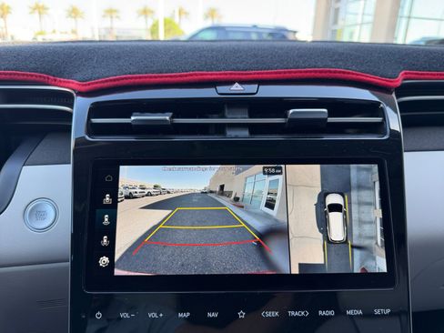 Used 2023 Hyundai Tucson Limited image 29