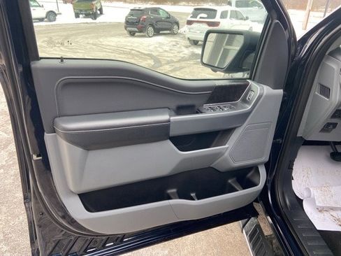 Certified 2022 Ford F150 XLT w/ Equipment Group 302A High image 10