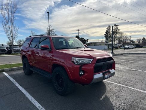 Used 2021 Toyota 4Runner TRD Off-Road Premium w/ Moonroof Package image 6