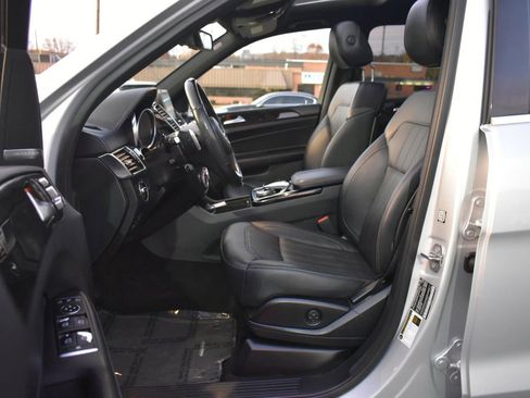 Used 2019 Mercedes-Benz GLS 450 4MATIC w/ Premium 1 Package image 13