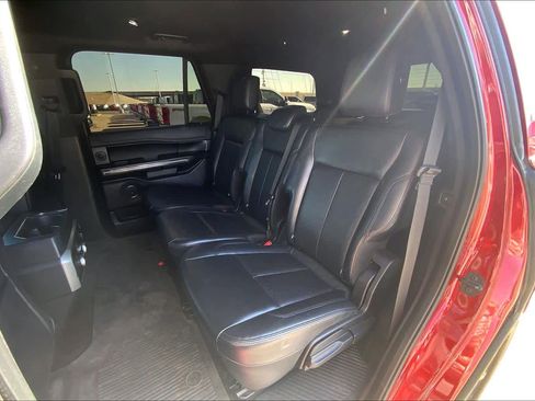 Used 2019 Ford Expedition XLT w/ Equipment Group 202A image 20