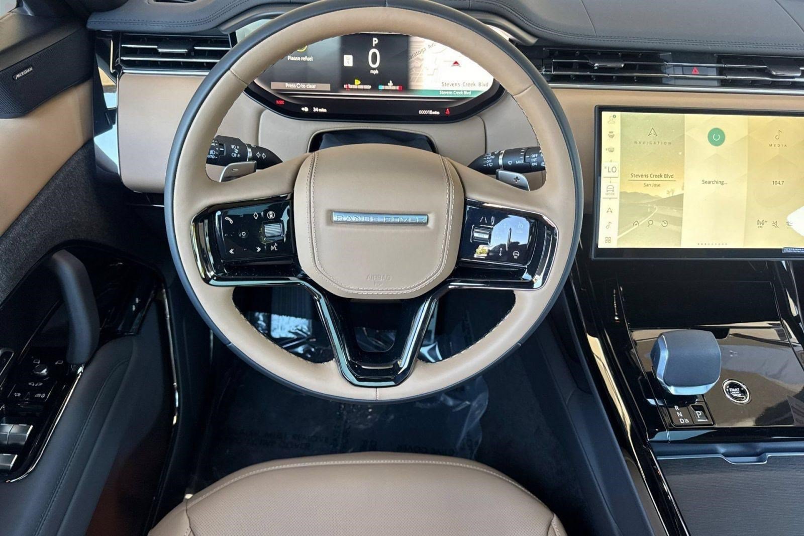 New 2026 Land Rover Range Rover Sport Dynamic SE AWD/4WD image 13