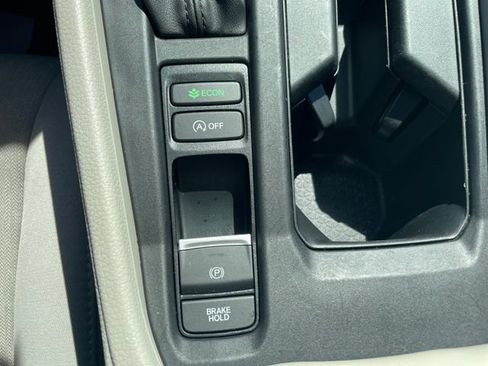 Certified 2023 Honda Accord EX image 18