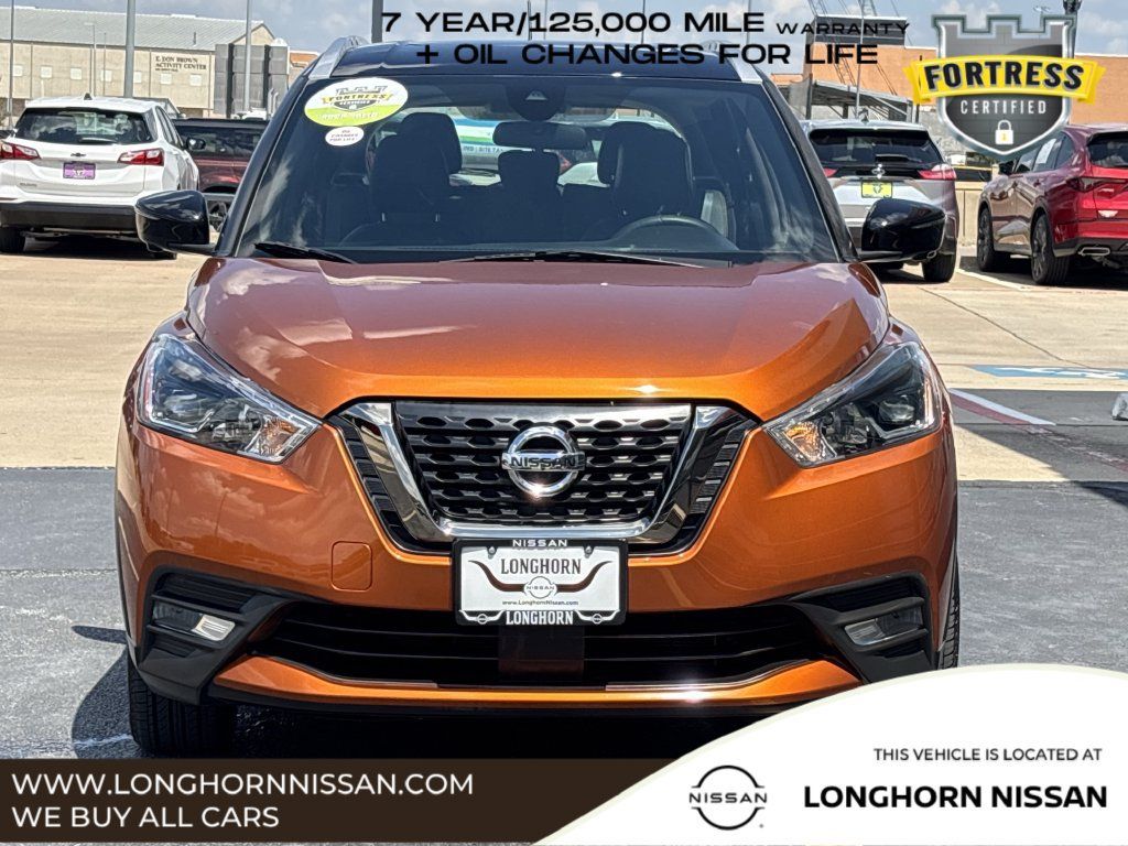 Used 2020 Nissan Kicks SR w/ SR Premium Package FWD image 7