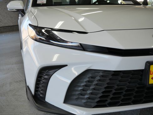 Certified 2025 Toyota Camry SE image 16