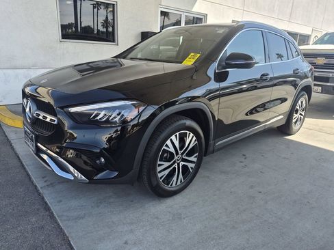 Used 2025 Mercedes-Benz GLA 250 image 2