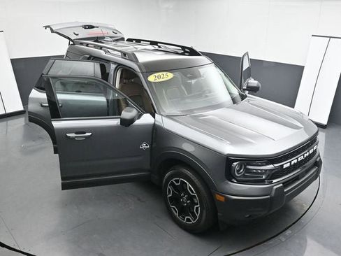 Used 2025 Ford Bronco Sport Outer Banks w/ Outer Banks Tech Package+ image 36
