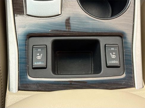 Used 2013 Nissan Altima 3.5 SL w/ Technology Pkg image 28