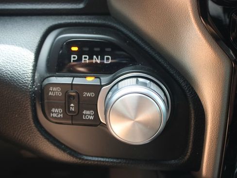 Used 2019 RAM 1500 Laramie w/ Sport Appearance Package AWD/4WD image 27