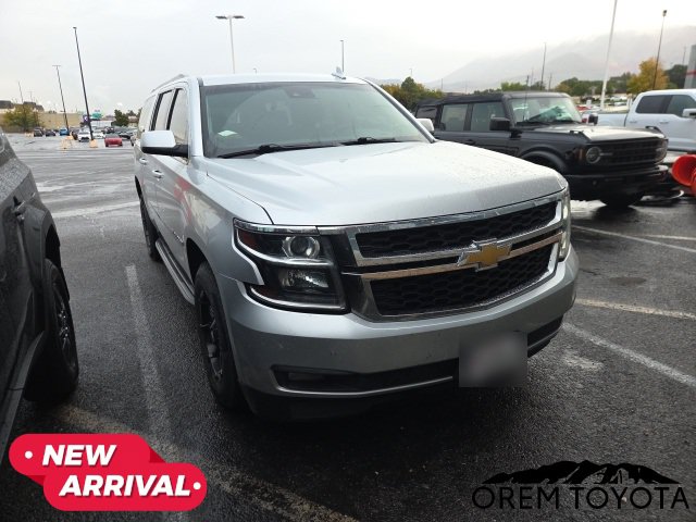 Used 2018 Chevrolet Suburban LT AWD/4WD image 16