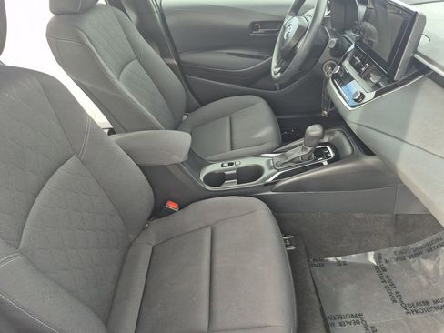 Used 2024 Toyota Corolla LE image 15
