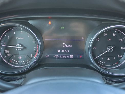 Used 2022 Buick Encore GX Preferred w/ Cold Weather Comfort Package image 18