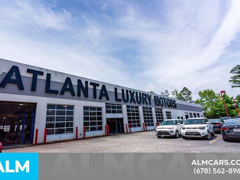 Used 2025 Toyota Camry LE image 87