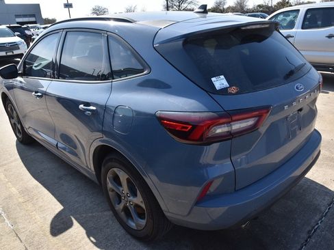 Certified 2024 Ford Escape ST-Line w/ Tech Pack #1 image 9