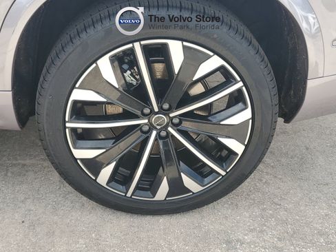 Used 2026 Volvo XC90 B6 Plus w/ Protection Package Premier AWD/4WD image 7