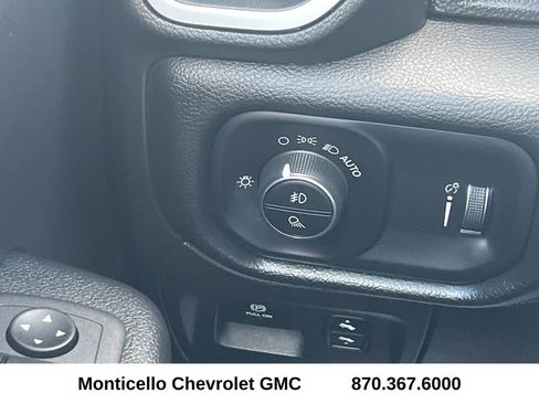 Used 2023 RAM 1500 Lone Star AWD/4WD image 16
