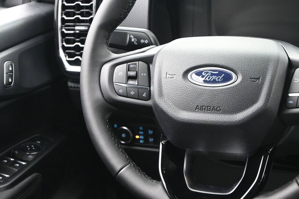 New 2026 Ford Ranger XLT w/ Black Appearance Package AWD/4WD image 21