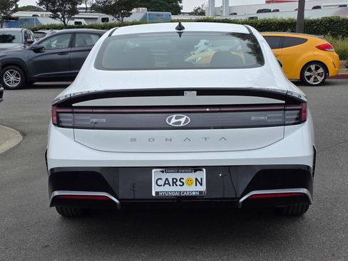 New 2025 Hyundai Sonata SEL image 7