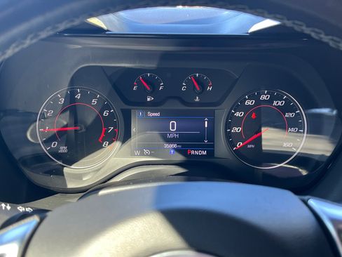 Used 2021 Chevrolet Camaro LT image 17