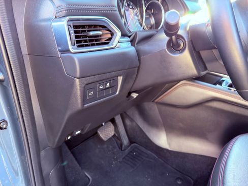 Used 2024 MAZDA CX-5 Carbon Edition image 26