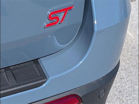 Used 2026 Ford Explorer ST image 18