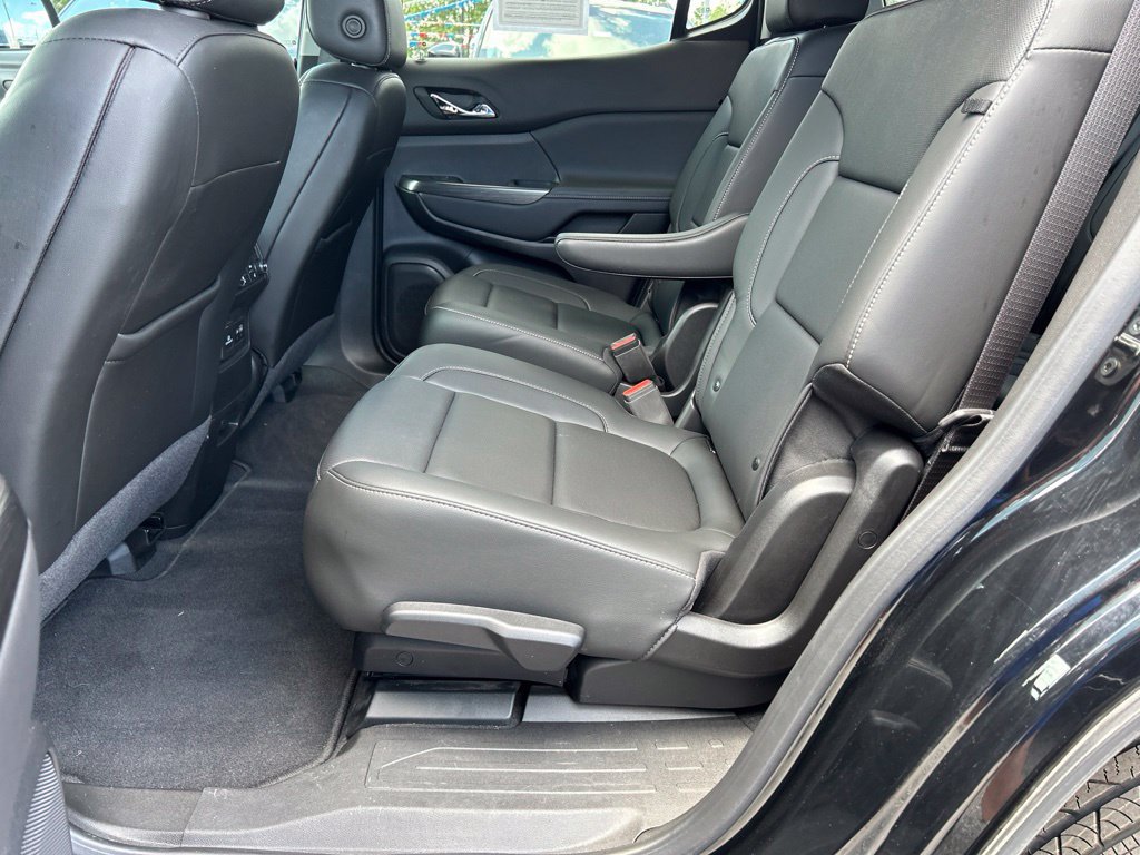 Used 2023 GMC Acadia SLT w/ Preferred Package AWD/4WD image 34