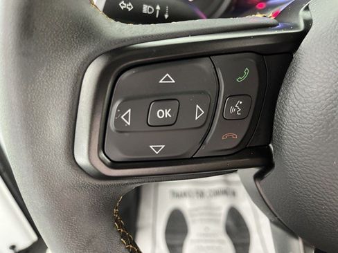 Used 2024 Jeep Wrangler Unlimited Sport AWD/4WD image 19