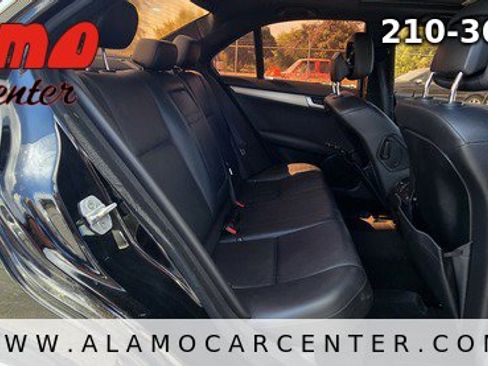 Used 2014 Mercedes-Benz C 250 Sedan image 21