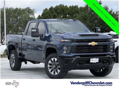 New 2026 Chevrolet Silverado 2500 Custom w/ Custom Value Package AWD/4WD image 2