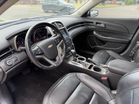 Used 2016 Chevrolet Malibu LTZ FWD image 10