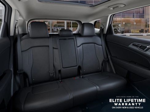 New 2026 Kia Sportage EX FWD image 17